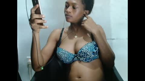 Snapshot of sugarxpussy chatting on April 11, 2026, 10:14 pm sugarxpussy online show from April 11, 2026, 10:14 pm