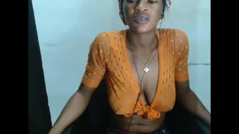 Snapshot of sugarxpussy chatting on April 17, 2026, 10:13 pm sugarxpussy online show from April 17, 2026, 10:13 pm
