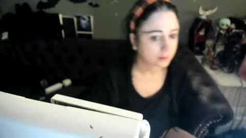 Snapshot of sugary_sweet chatting on October 22, 2025, 10:37 am Sugary online show from October 22, 2025, 10:37 am