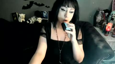 Sugary online show from June 14, 2026, 2:35 am