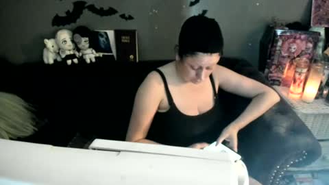 Sugary online show from June 24, 2026, 2:21 am
