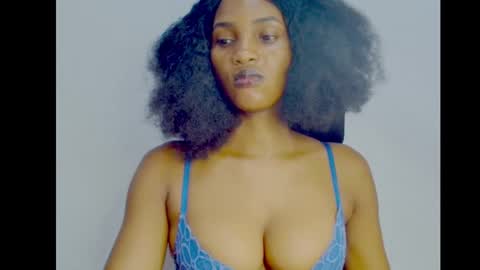 Ivy online show from October 27, 2025, 2:59 am