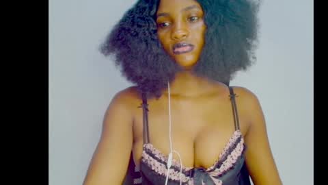 Ivy online show from November 22, 2025, 6:56 am