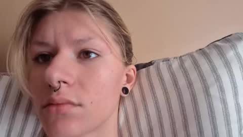 Ophelia online show from October 16, 2025, 2:07 pm