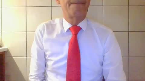 Suit  tie horny online show from July 26, 2026, 8:38 pm