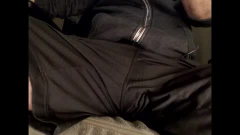 Snapshot of suitenothing chatting on February 17, 2025, 3:47 am Suite suite nothing online show from February 17, 2025, 3:47 am