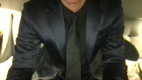 suitfetishez online show from May 13, 2026, 4:21 am