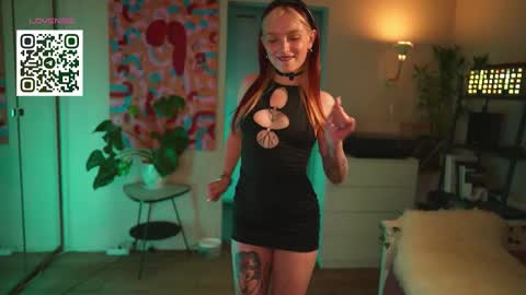 Snapshot of suk_ki chatting on September 25, 2025, 4:21 pm Lika ginger  Jessy blond   online show from September 25, 2025, 4:21 pm