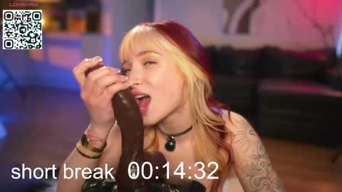 Lika ginger  Jessy blond   online show from May 1, 2026, 3:11 am