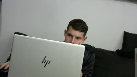 Snapshot of sultansgirls chatting on September 20, 2025, 8:04 am The Sultan online show from September 20, 2025, 8:04 am