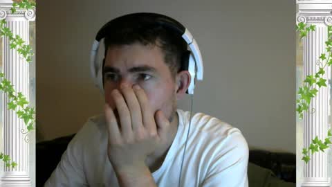 Snapshot of sultansgirls chatting on October 20, 2025, 6:25 am The Sultan online show from October 20, 2025, 6:25 am