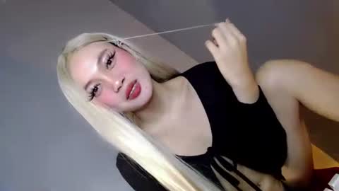 Snapshot of sultrybadbabe chatting on October 12, 2025, 5:50 am sultrybadbabe online show from October 12, 2025, 5:50 am