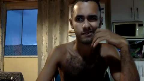 Snapshot of sumjang chatting on March 9, 2025, 9:36 pm Sumjang and Luksmen online show from March 9, 2025, 9:36 pm