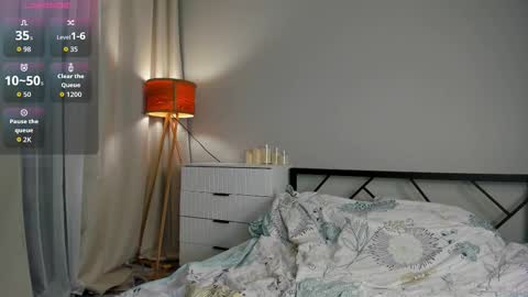 Snapshot of summer_lilac chatting on October 13, 2025, 6:41 pm Nelly online show from October 13, 2025, 6:41 pm