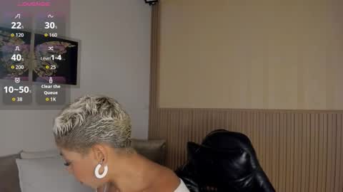 Snapshot of summer_night_ chatting on March 28, 2026, 12:05 pm Summer online show from March 28, 2026, 12:05 pm