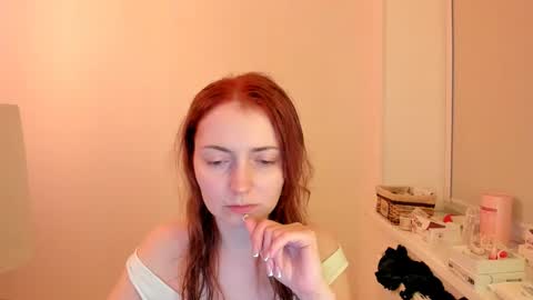 Summer Preston online show from December 15, 2024, 1:00 pm