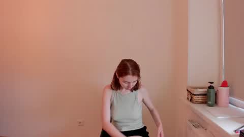 Snapshot of summer_preston chatting on July 14, 2026, 5:12 am Summer Preston online show from July 14, 2026, 5:12 am