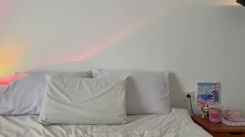 Angel PVT show open online show from November 30, 2025, 4:05 am