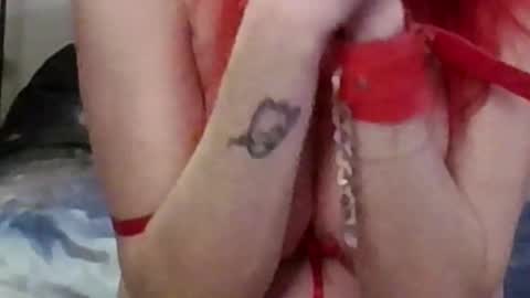 Snapshot of summerainzpuddles chatting on March 7, 2025, 7:52 am Summer Rainz online show from March 7, 2025, 7:52 am