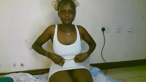 summerdew online show from April 12, 2026, 9:20 pm