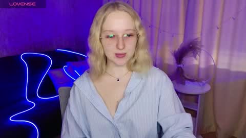 summerjem online show from March 8, 2026, 7:56 am