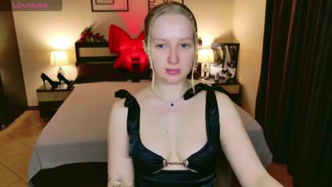 summerjem online show from March 28, 2026, 9:42 am