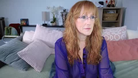 SummerKnightzzz online show from January 7, 2025, 1:03 pm