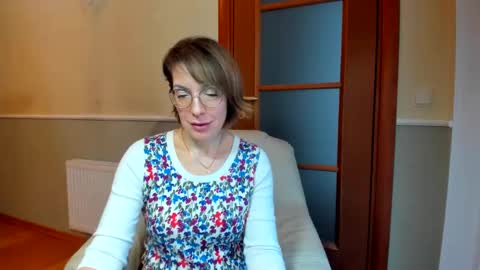 summerliza online show from December 19, 2024, 1:18 pm