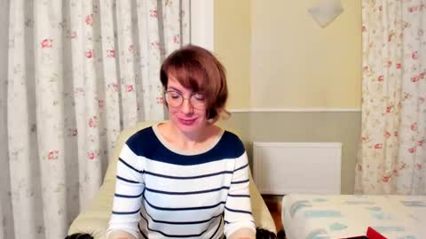 summerliza online show from December 23, 2024, 1:35 pm