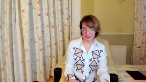 summerliza online show from December 25, 2024, 5:26 pm