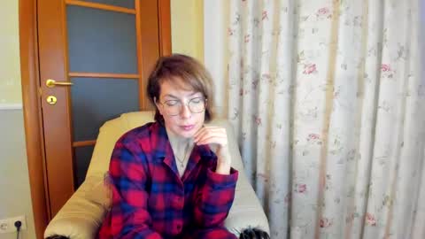 summerliza online show from December 25, 2024, 9:54 pm