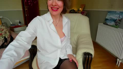 summerliza online show from May 11, 2026, 2:45 pm