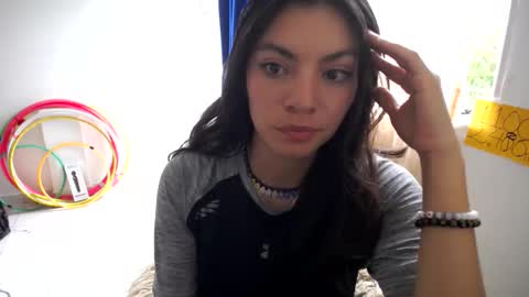 Snapshot of sun1moon6 chatting on March 10, 2026, 3:50 pm moon1 online show from March 10, 2026, 3:50 pm