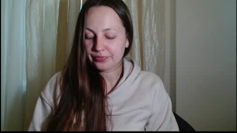 sun__shadow online show from November 5, 2025, 12:27 pm