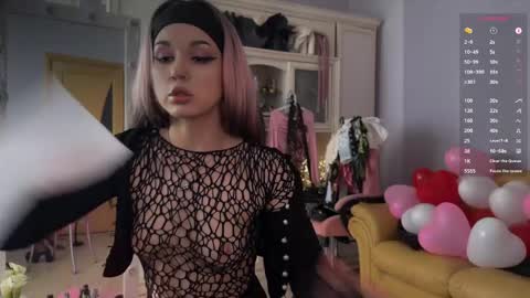 Miss Nelly online show from June 2, 2026, 1:24 pm