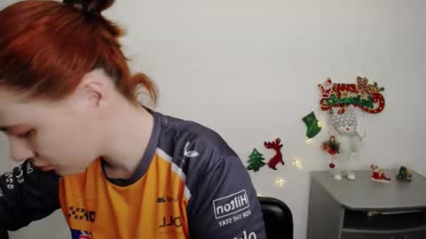 Alexi online show from December 19, 2025, 2:02 pm