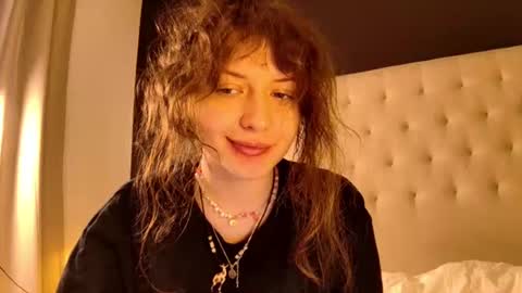 luna online show from June 18, 2026, 9:25 am