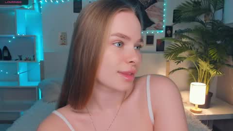 Jenny online show from May 3, 2026, 7:03 am