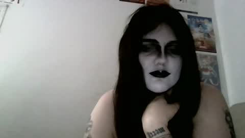 sundaygoth online show from June 14, 2026, 1:24 pm