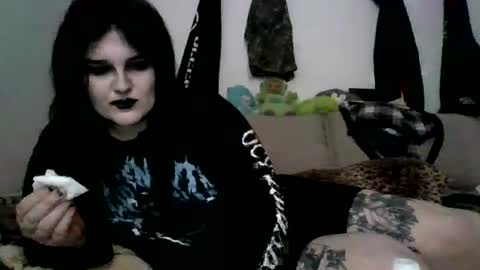 sundaygoth online show from June 20, 2026, 2:31 pm