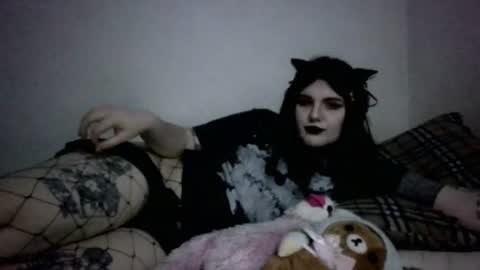 sundaygoth online show from July 21, 2026, 8:33 pm