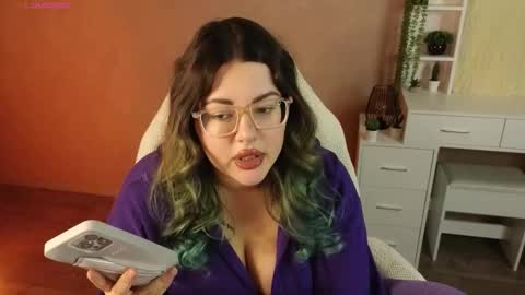 Tina. Im topless model  online show from October 14, 2025, 8:04 am