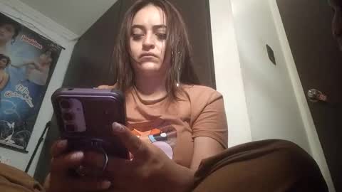 Snapshot of sunflower_dance chatting on October 10, 2025, 9:47 pm Jeraldine online show from October 10, 2025, 9:47 pm