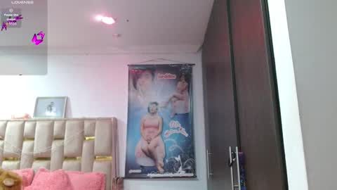 Snapshot of sunflower_dance chatting on October 29, 2025, 2:03 am Jeraldine online show from October 29, 2025, 2:03 am