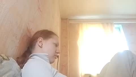 Snapshot of sungpiggott chatting on June 21, 2026, 10:18 am sungpiggott online show from June 21, 2026, 10:18 am