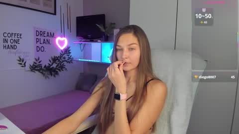 Sofia online show from December 18, 2025, 3:29 pm