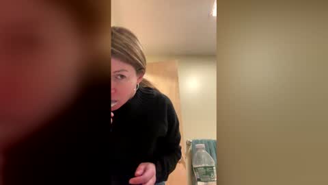 sunnbabe92485 online show from February 6, 2026, 12:37 am