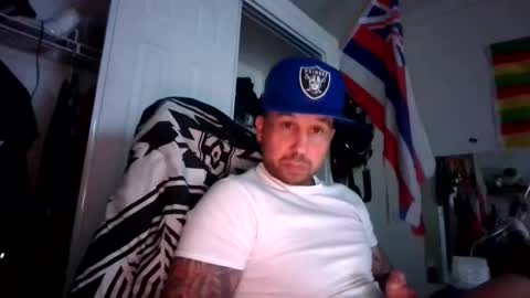 Snapshot of sunnkissed_ chatting on October 13, 2025, 6:08 pm sunnkissed slick online show from October 13, 2025, 6:08 pm