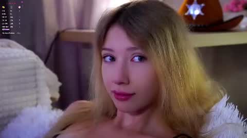 Lily online show from July 30, 2026, 11:15 pm