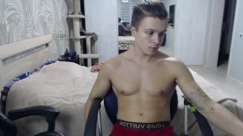 Alice and Sergey online show from January 8, 2025, 1:52 pm